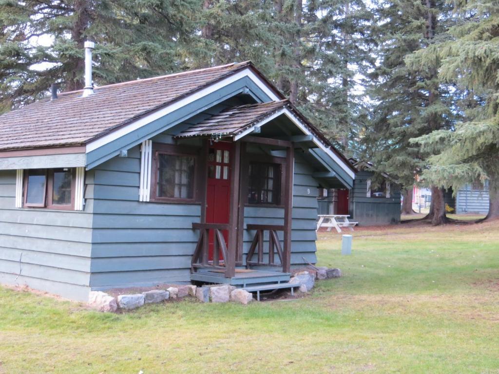 Rundle Chalets Канмор Экстерьер фото